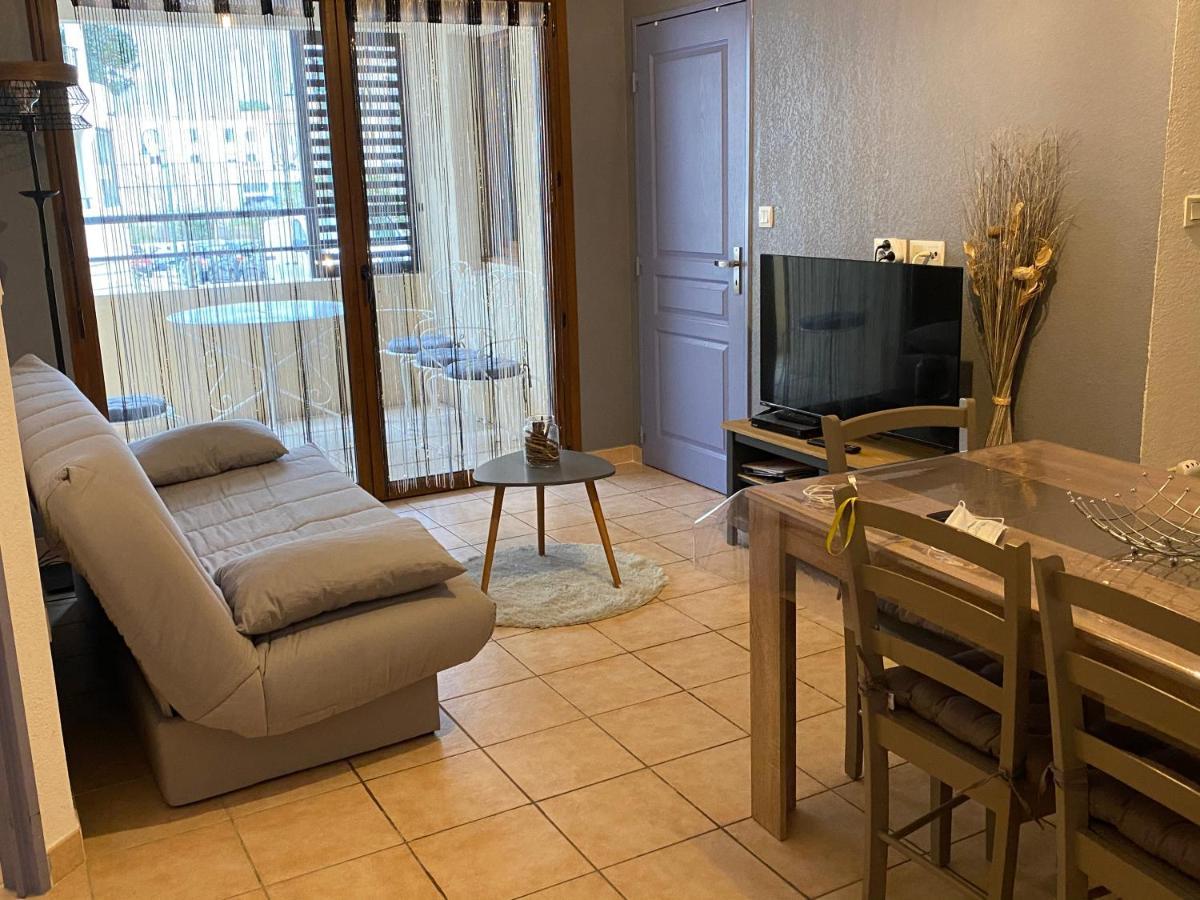 Appartement 3 Min A Pied Du Centre D'Uzes Parking Piscine מראה חיצוני תמונה
