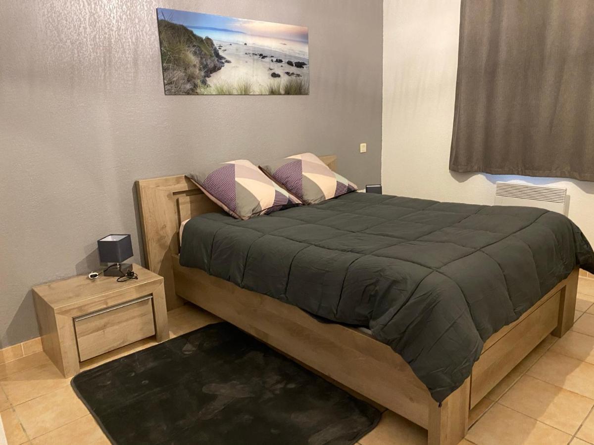 Appartement 3 Min A Pied Du Centre D'Uzes Parking Piscine מראה חיצוני תמונה
