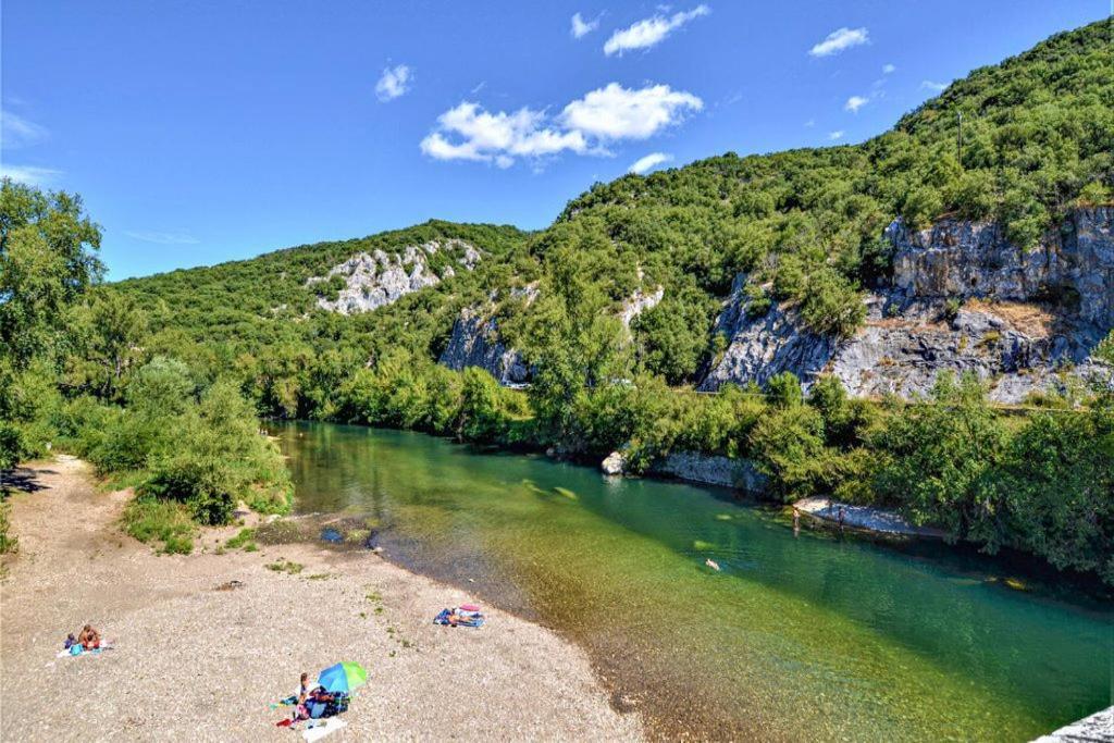 Appartement 3 Min A Pied Du Centre D'Uzes Parking Piscine מראה חיצוני תמונה