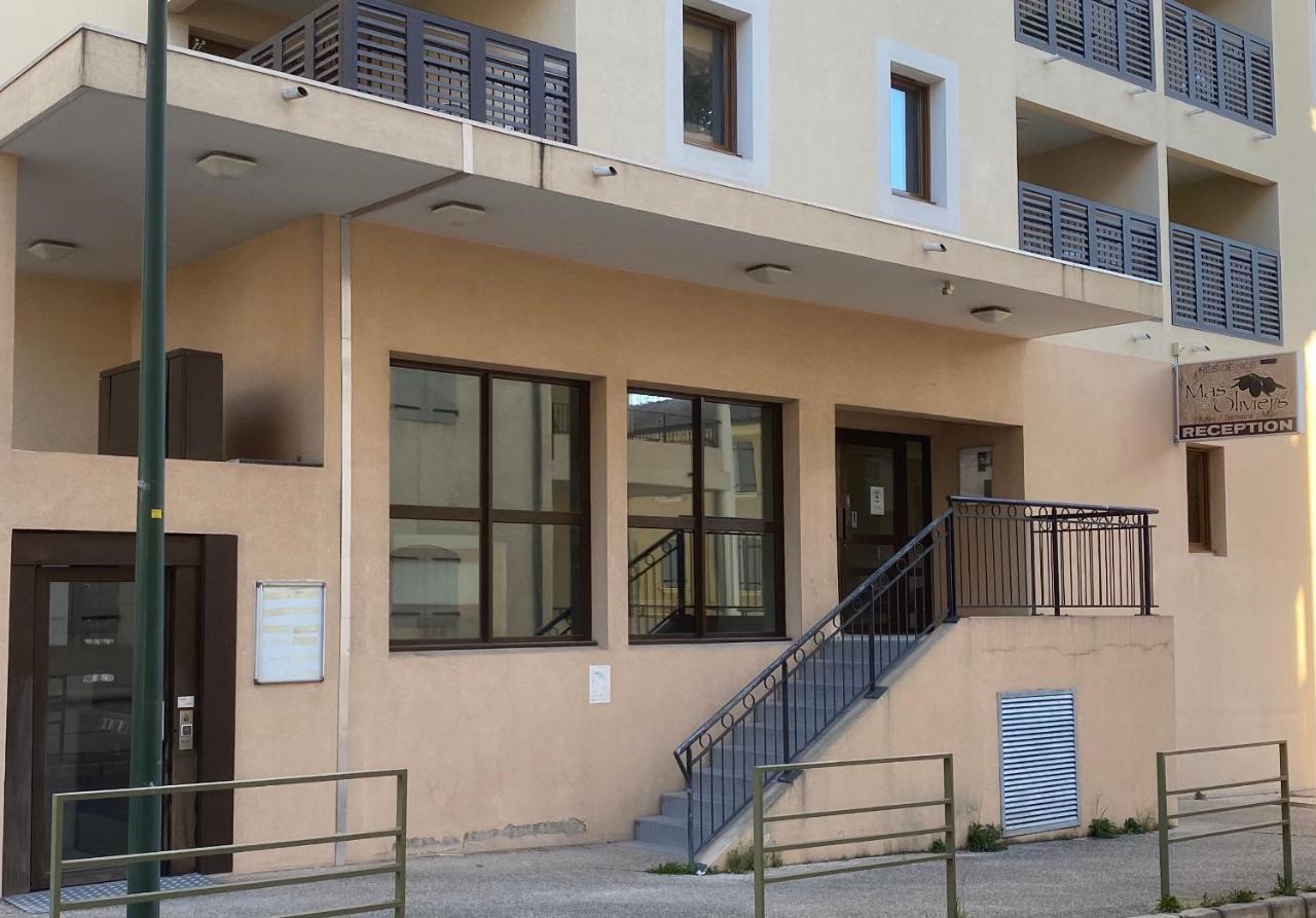 Appartement 3 Min A Pied Du Centre D'Uzes Parking Piscine מראה חיצוני תמונה